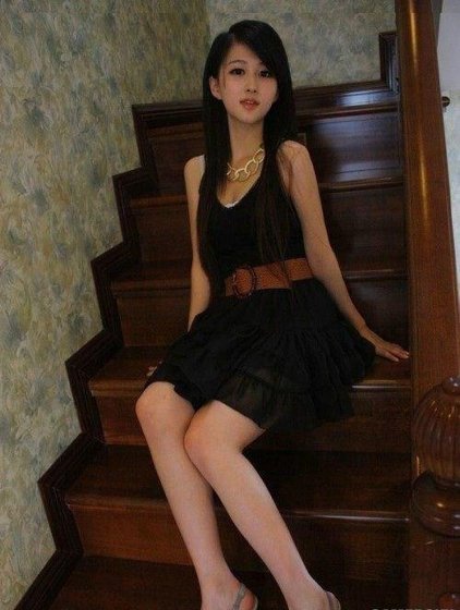 《春意满园》